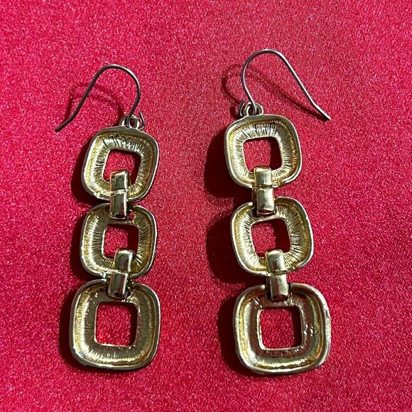 Gold Tone Ascending Squares Dangle Earrings - Picture 2 of 3